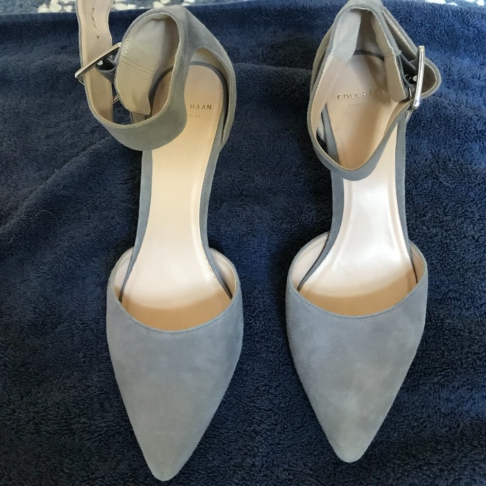 Cole Haan gray suede pump - excellent condition
